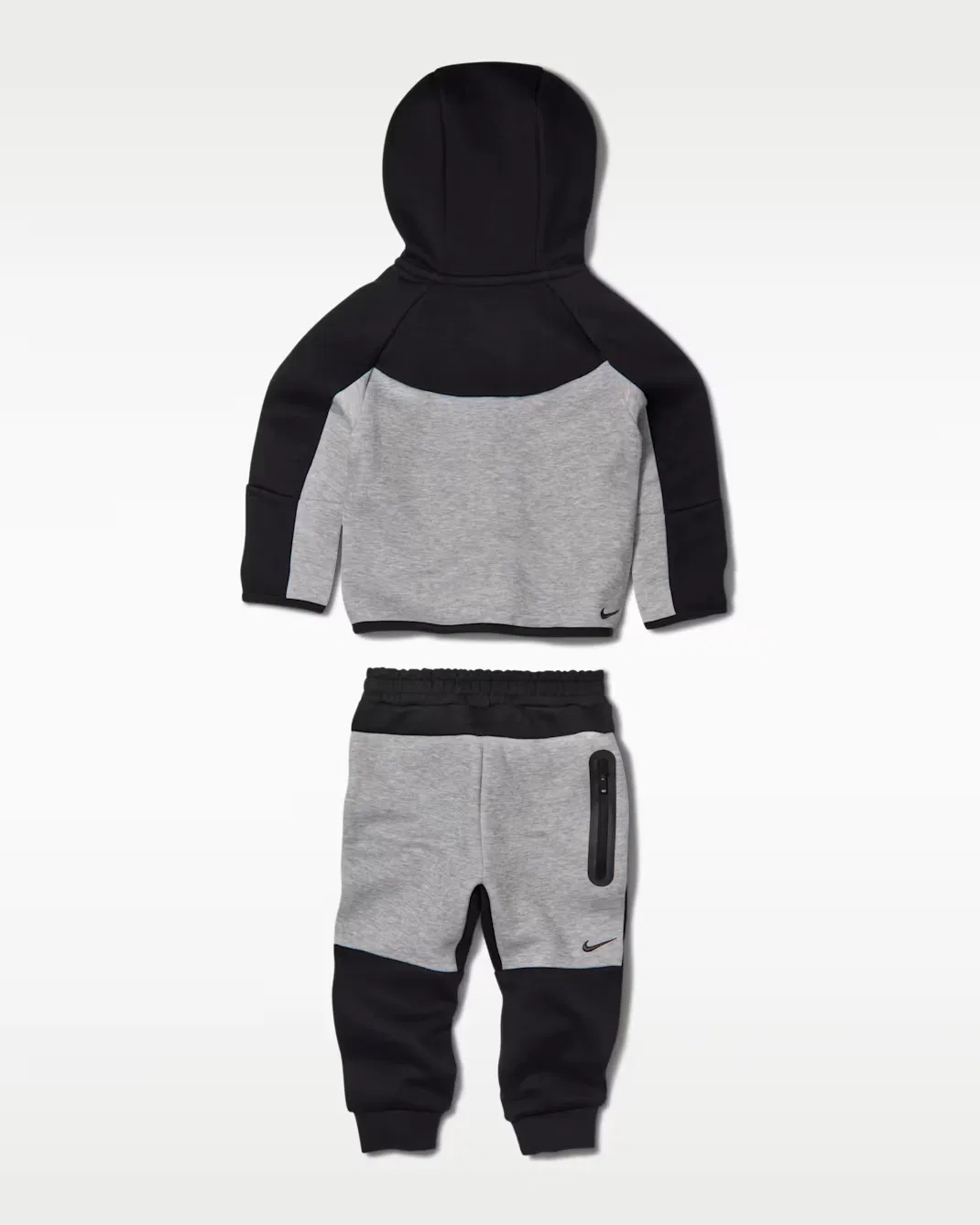 Детский флисовый комбинезон (2 предмета) на молнии, размер 12-24 месяца Nike Sportswear, Black/Multi-Color — фото 2