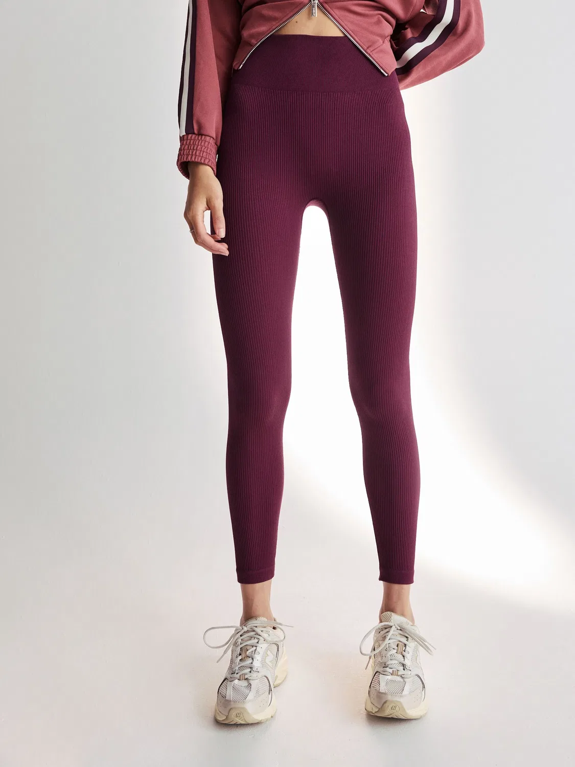Леггинсы ribbed высокие Wine Red Next — фото 3