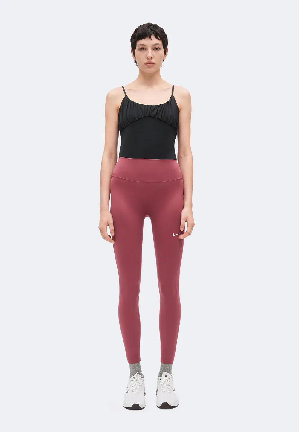 Одни обтягивающие леггинсы Nike Performance, Pink Smoke/White — фото 2