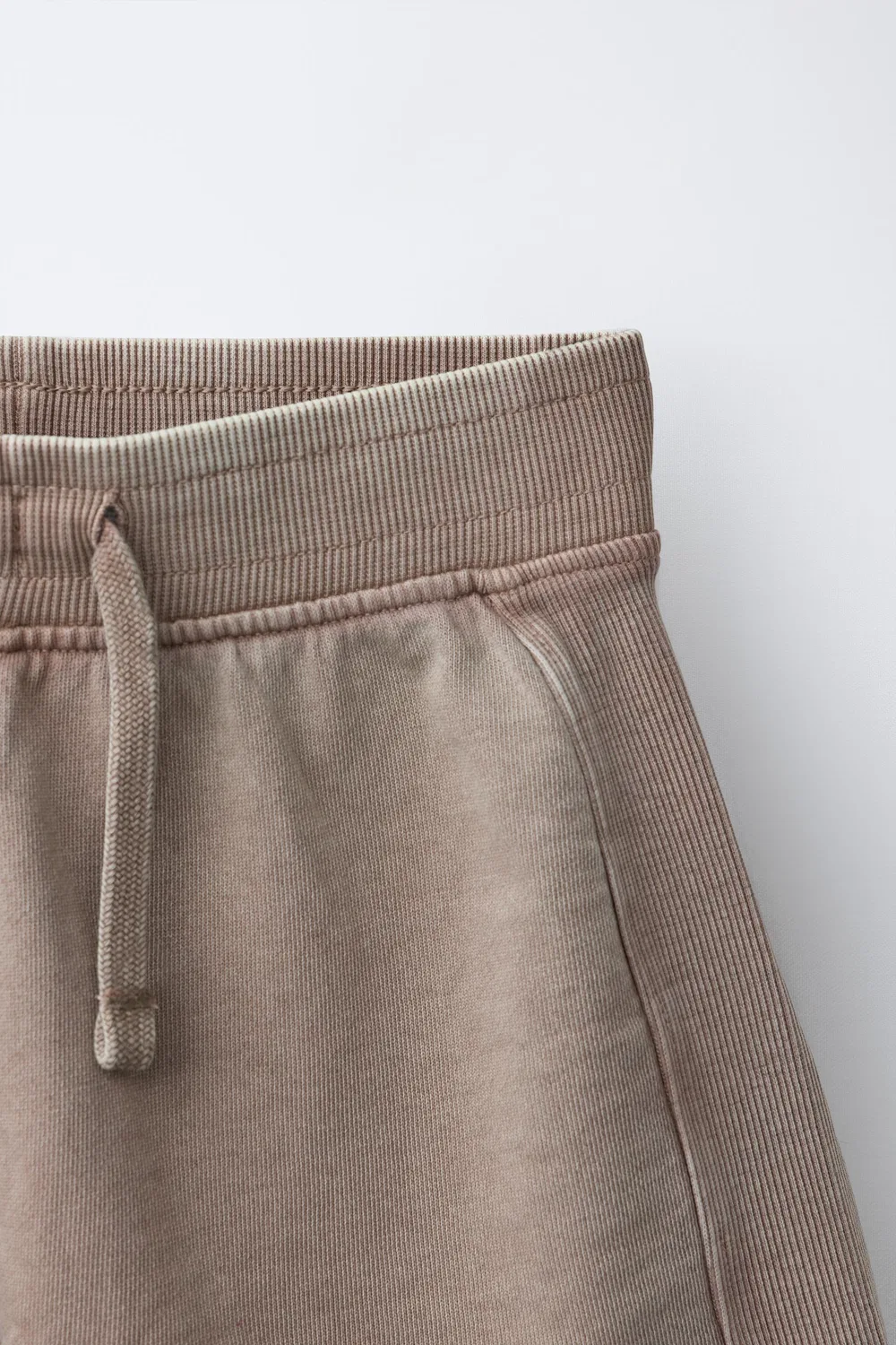 Спортивные шорты-бермуды с эффектом выцветания ZARA, Russet — фото 3