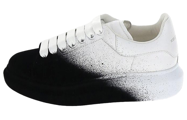 

Кроссовки Alexander McQueen Oversized Sneaker 'White Black Velvet Spray' Women's