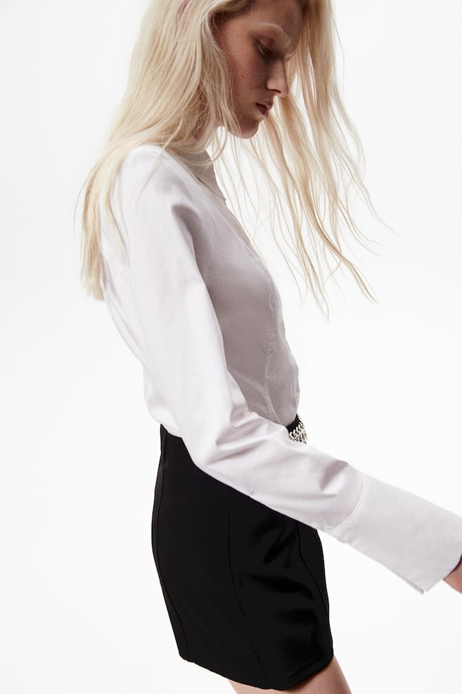 

Мини юбка с цепочкой H&M, черный