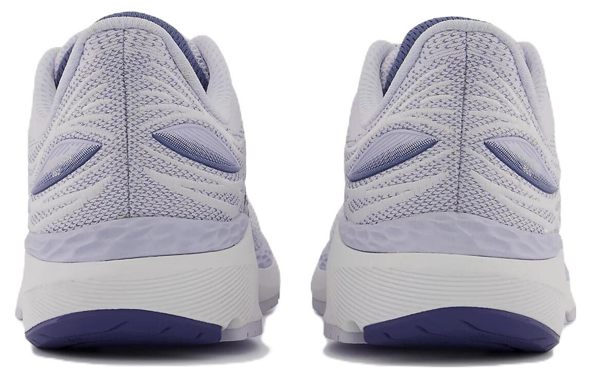Женские кроссовки New Balance NB 860 — фото 3