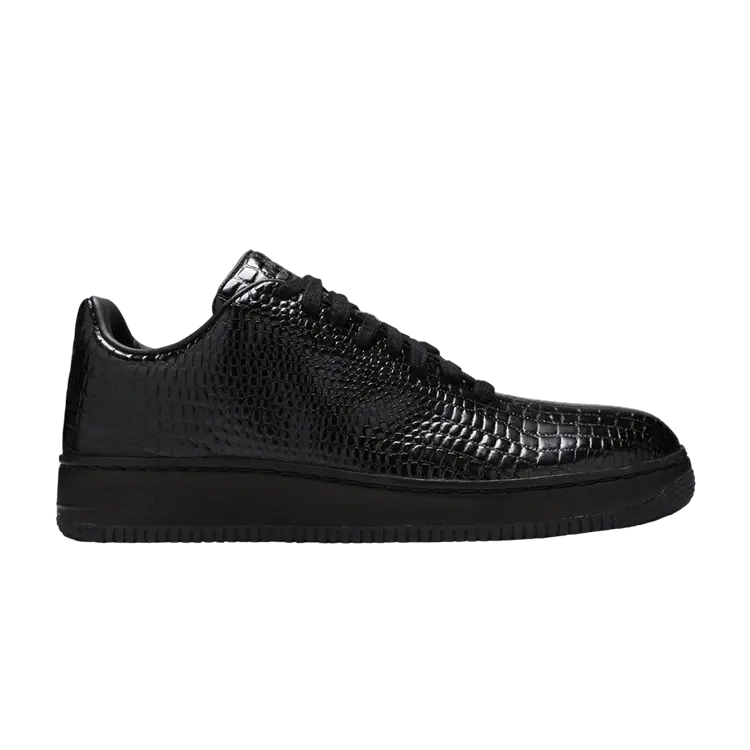 

Кроссовки Nike Air Force 1 Supreme, черный
