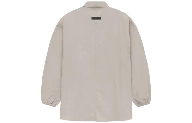 Рубашка из хлопковой смеси Fear Of God Essentials, цвет Silver Cloud — фото 2