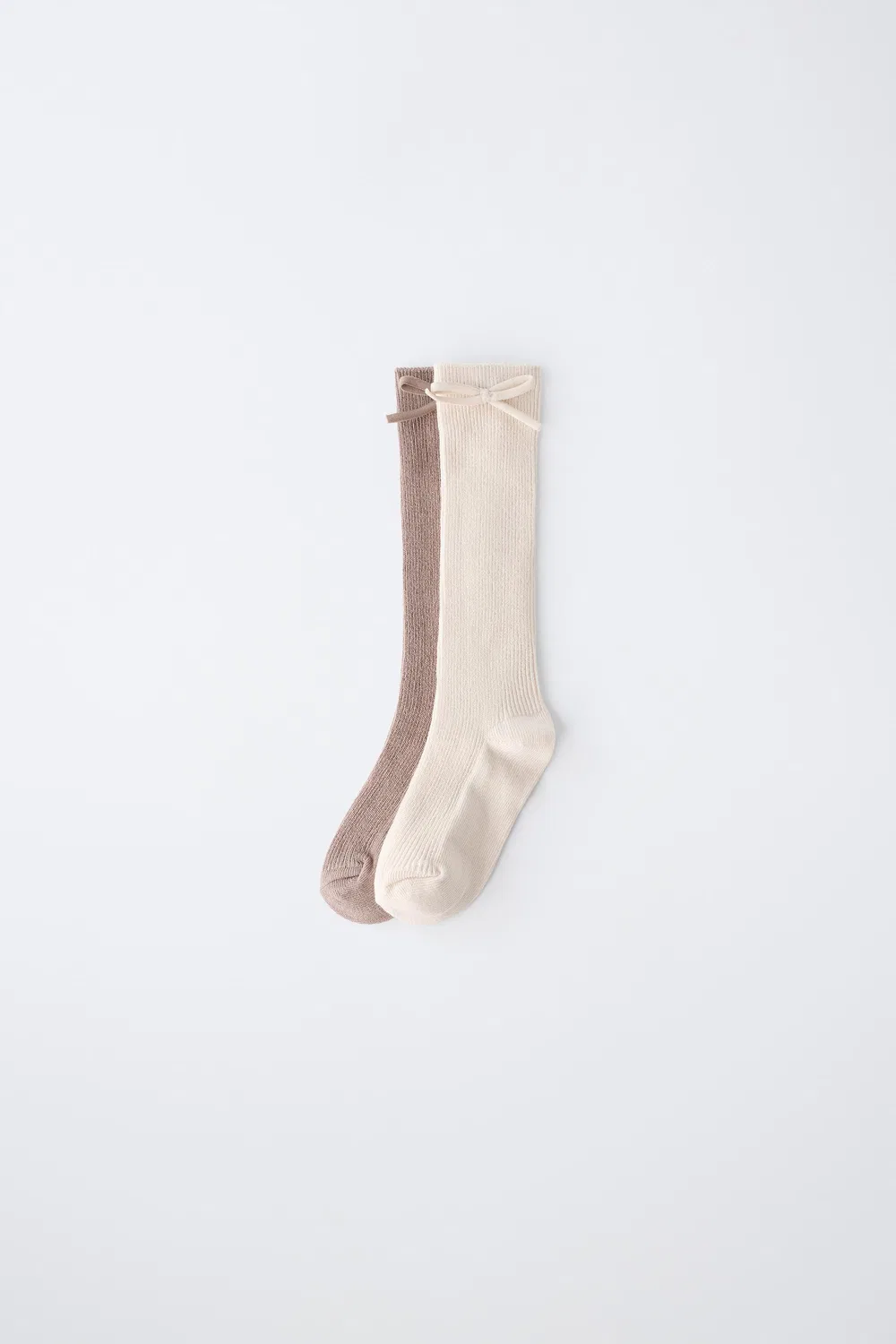 Набор из 2 длинных носков с бантом. ZARA, Light beige