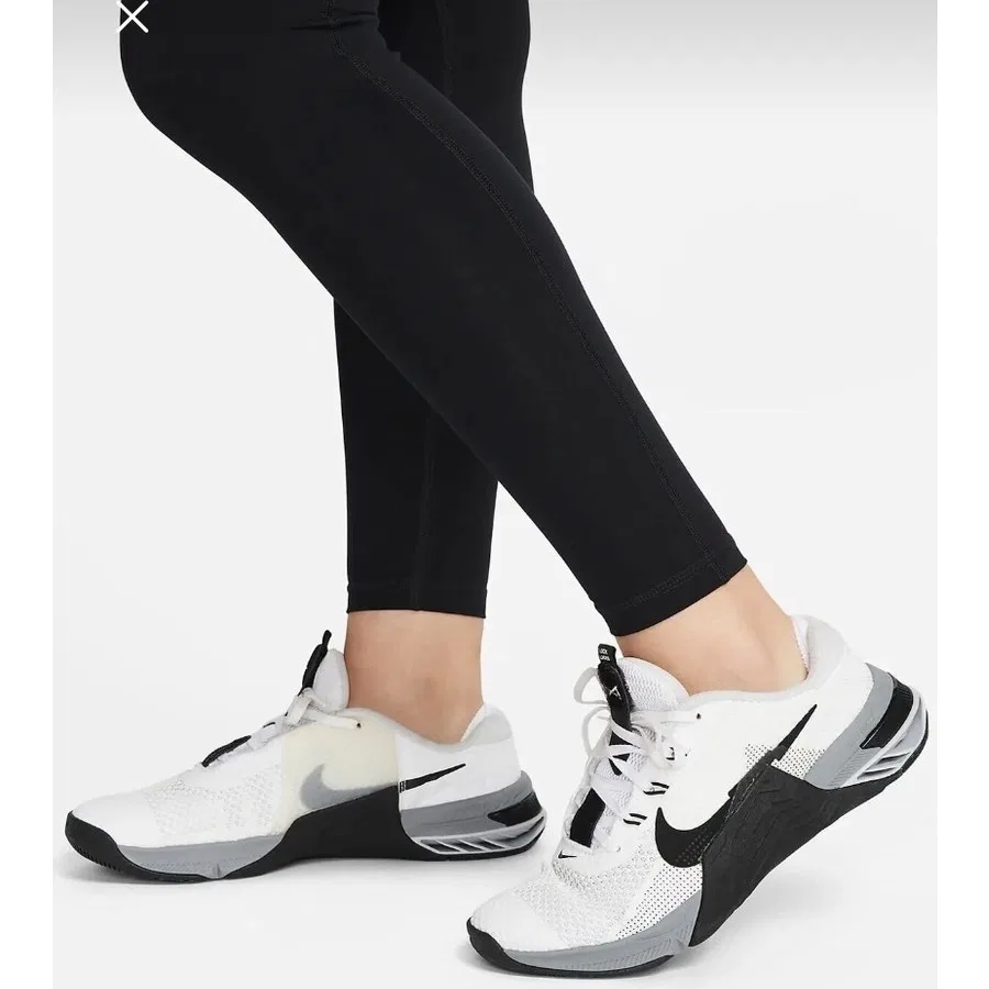 Тайтс женские Pro Dri Fit Tight Nike, Черный — фото 4