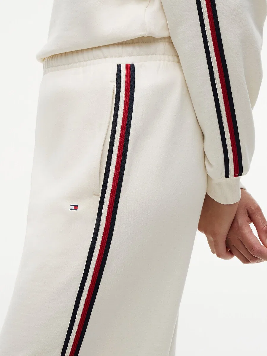 Брюки TOMMY HILFIGER с широкими штанинами, кремового цвета — фото 3