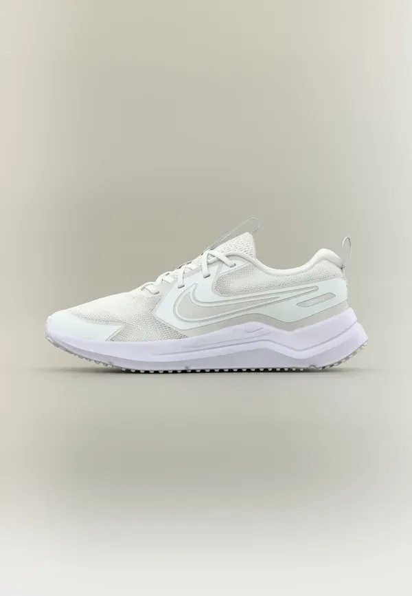Кроссовки беговые Cosmic Runner Nike Performance, White/Platinum-coloured Tint/White, белый