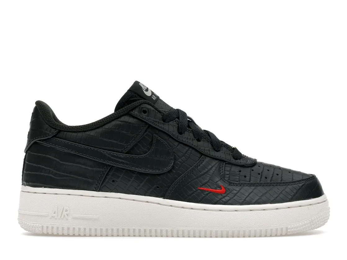 Детские кроссовки Lifestyle с принтом Nike Air Force 1 Low Nike, Black Spruce/Black Spruce/Phantom/Varsity Red