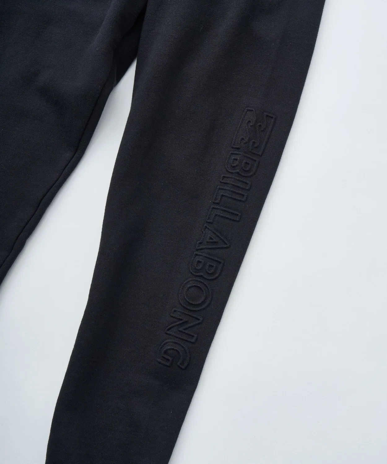 Детские спортивные штаны с логотипом BILLABONG, EMBOSS Logo Pant, Black — фото 3