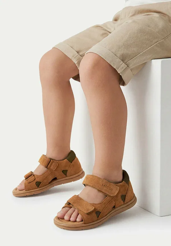 Сандалии дышащие Sandals boy Lasocki Kids коричневый