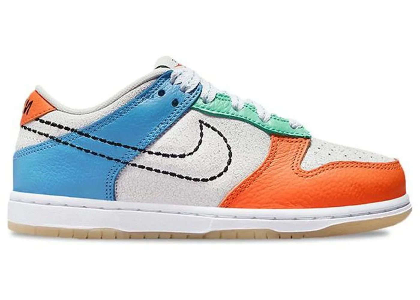 Детские кроссовки Lifestyle Nike Dunk Low Nike, White/Safety Orange/Green Glow/Black