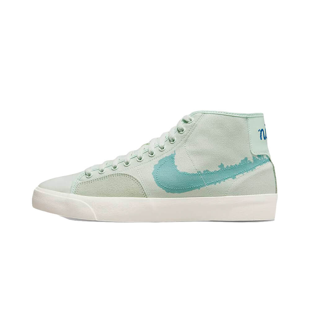 

Скейтерские кеды Nike SB Blazer Court Mid Premium, светло-зелёный/голубой