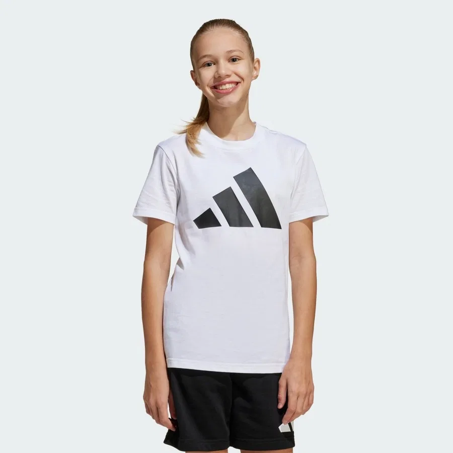 Комплект из футболки и шорт с принтом adidas Essentials Tee Set, adidas, Бело-черный