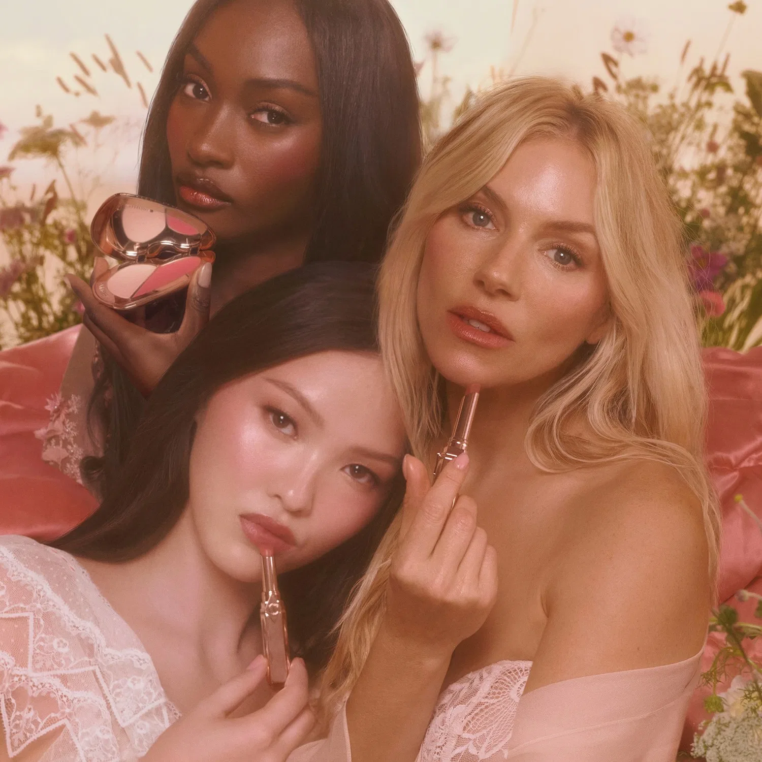 Бальзам-тинт для губ Blush Balm Lip Tint, 2 г, с pH-технологией, CHARLOTTE TILBURY, Blushed Jam — фото 4