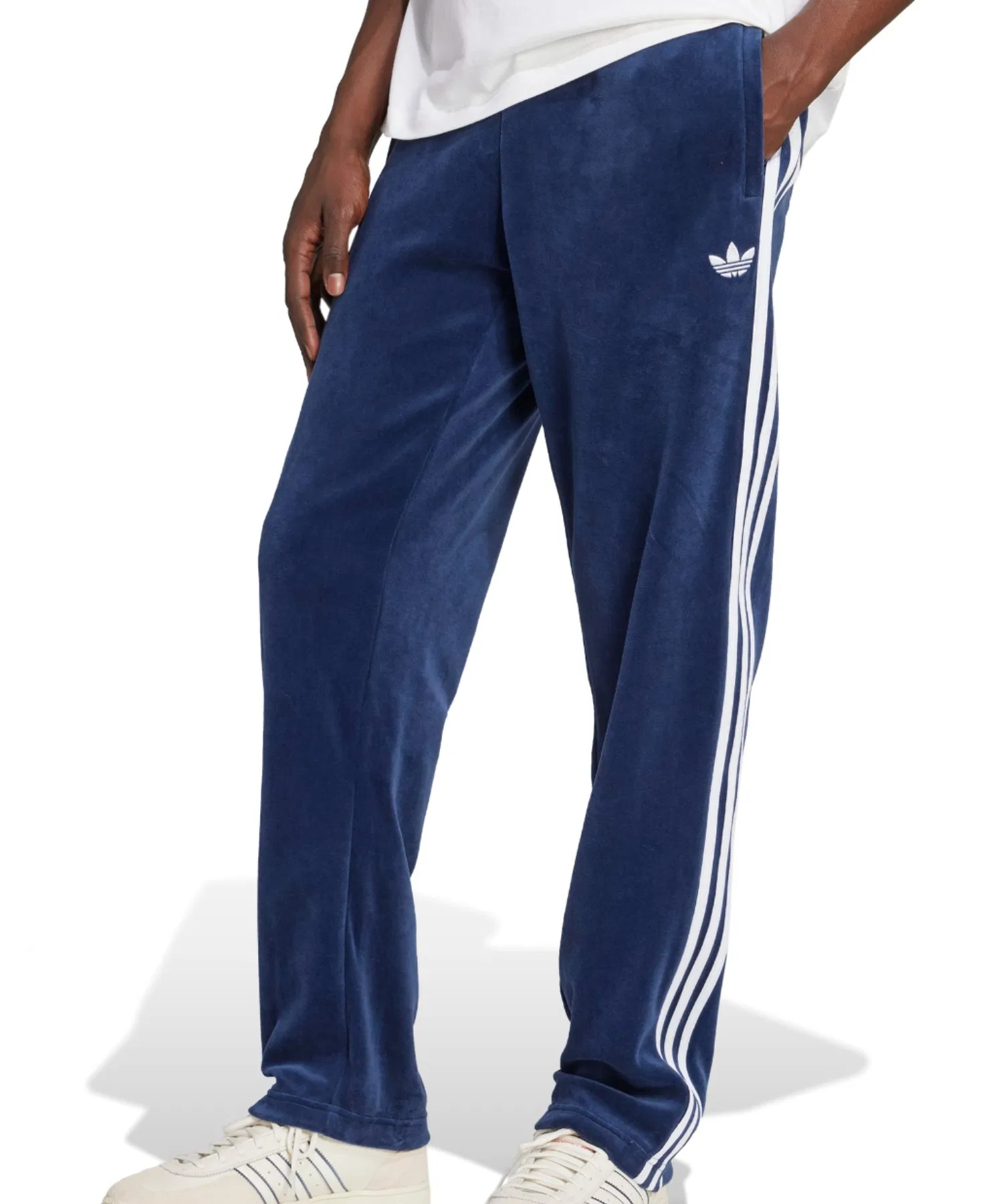 Мужские брюки adidas SST ADICOLOR VELOUR TRACK PANT — фото 2