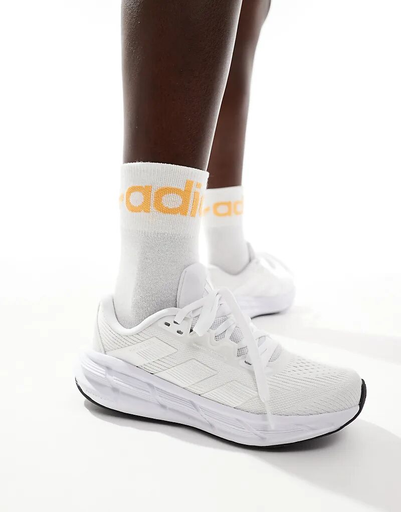 Кроссовки adidas Running Questar 3 белого цвета adidas performance