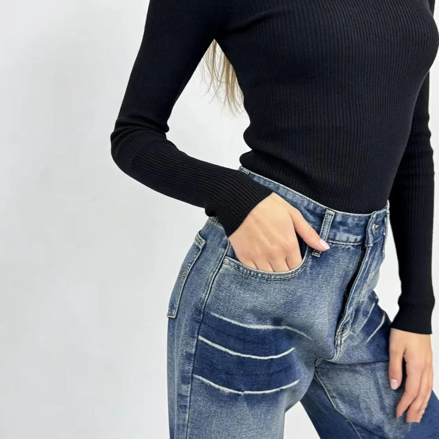 Женские джинсы Mid-Rise Baggy Y2K с потертостями — фото 2