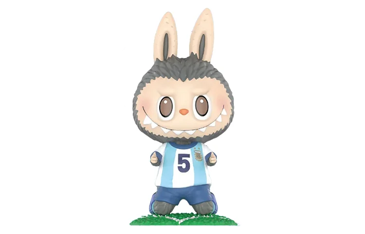 

Фигурка Pop Mart Labubu The Monsters Argentina National Team Official Collection Blind Box, 15 см, Leondro Paredes
