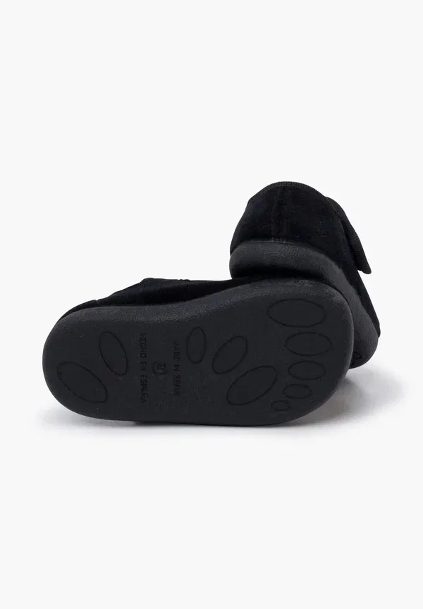 Туфли-балетки Merceditas barefoot tira adherente baby shoes Pisamonas, черный — фото 4