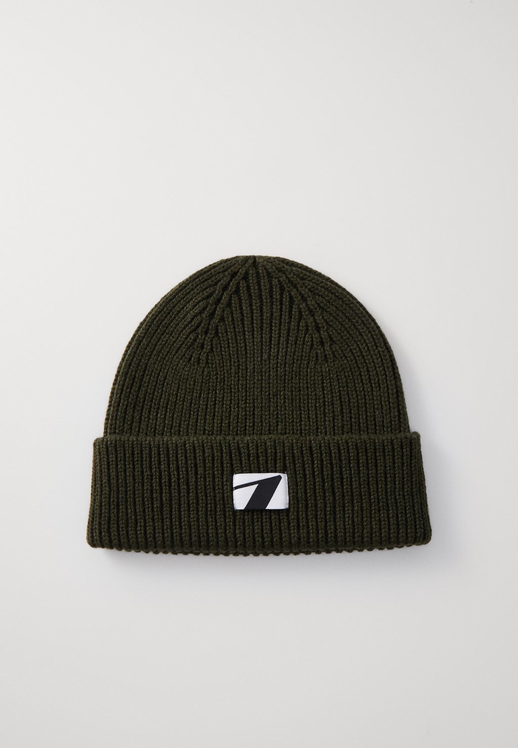 

Шапка HIGH BEANIE UNISEX ARKK Copenhagen, темно-зеленый