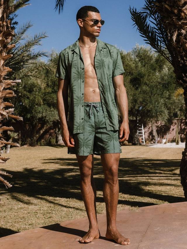 

Футболка с коротким рукавом и принтом пальм Chelsea Peers, Khaki