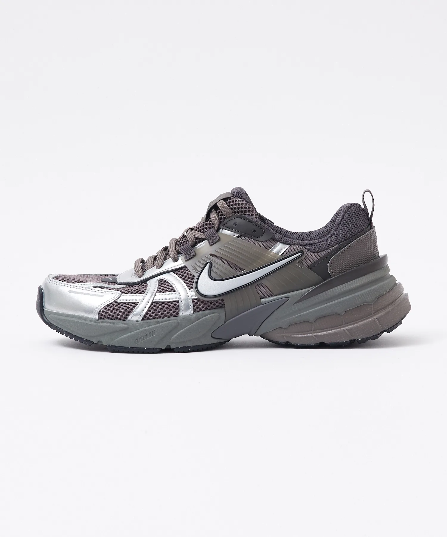 Унисекс кроссовки V2K RUN NIKE чёрные — фото 3