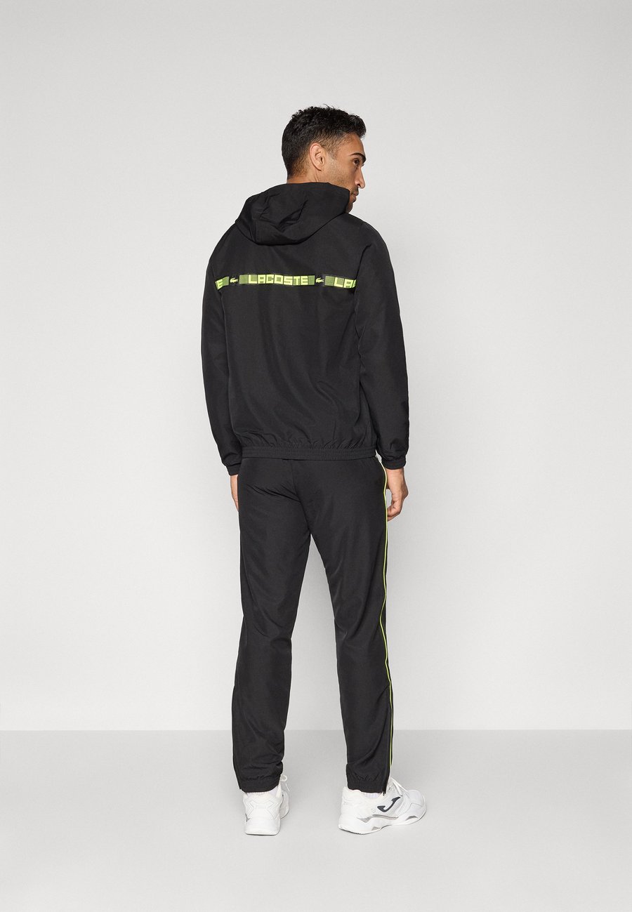 Спортивный костюм Lacoste Sport TENNIS TRACKSUIT HOODED SET, Black — фото 3