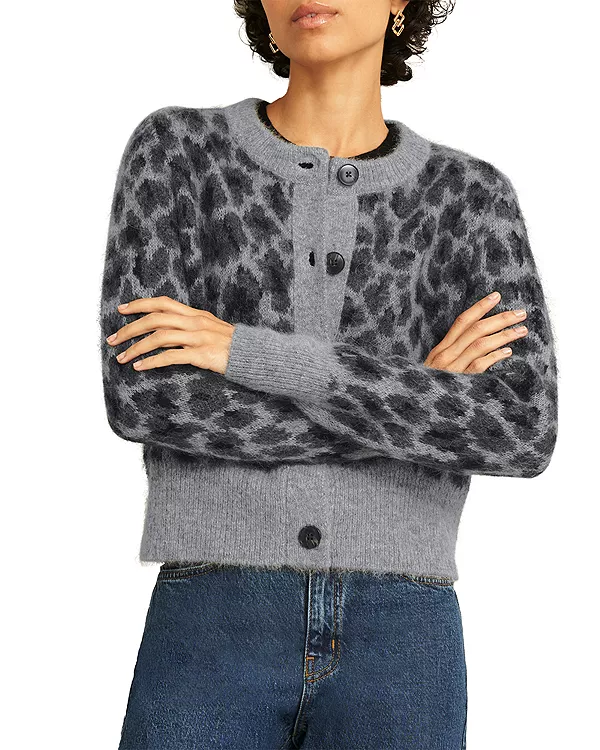 

Сентябрьская лимитированная коллекция кардиганов Raleigh Hobbs London, серый