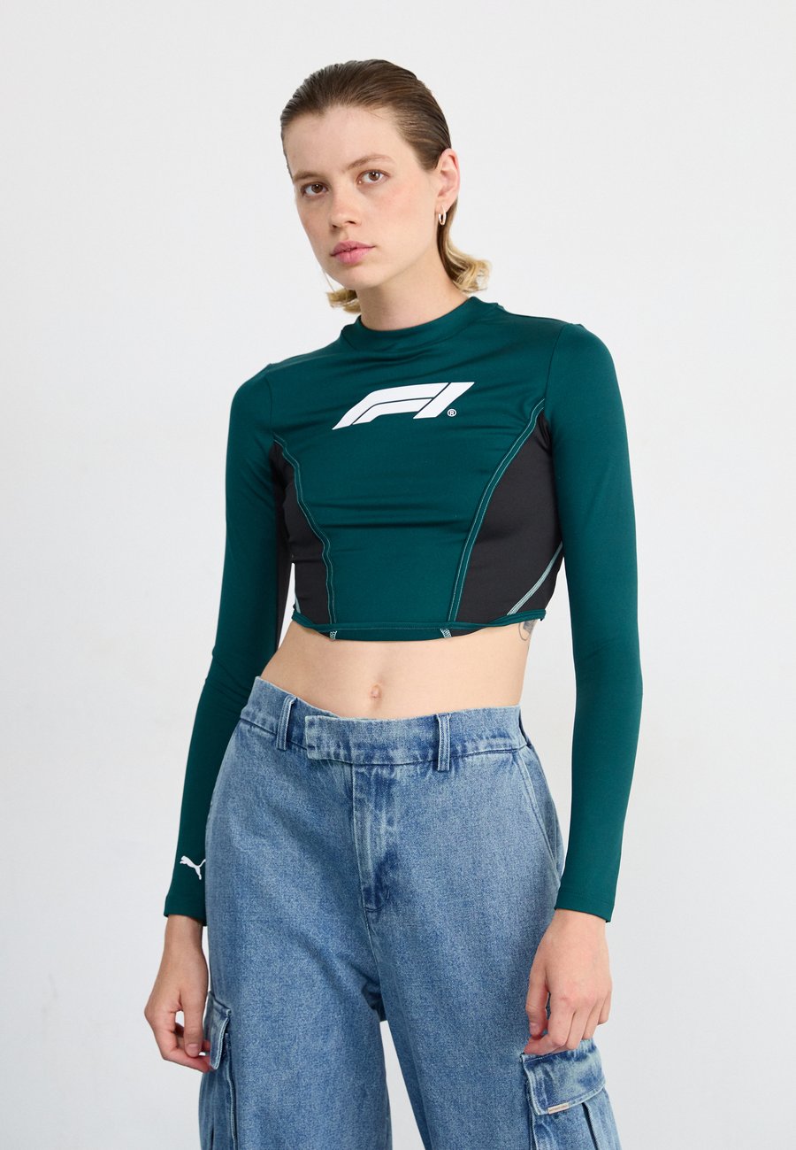 

Топ Puma LIFESTYLE RACING LONGSLEEVE CORSET, Green Terrain/Dark Green
