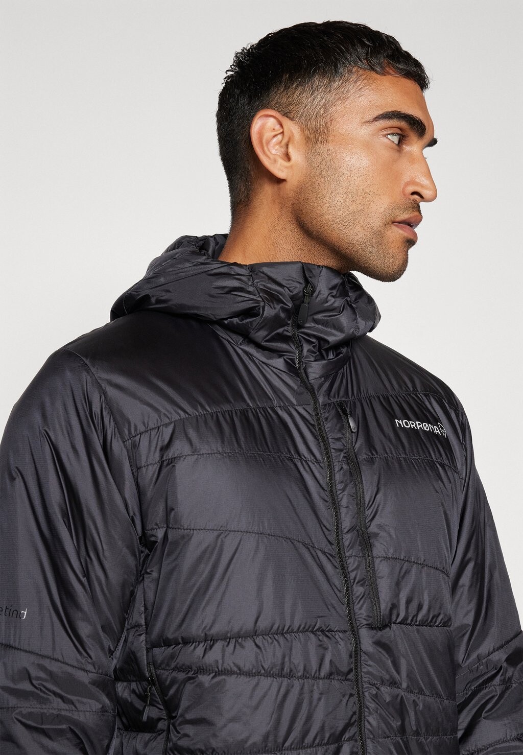 

Зимняя куртка FALKETIND THERMO40 HOOD Norrøna, черный