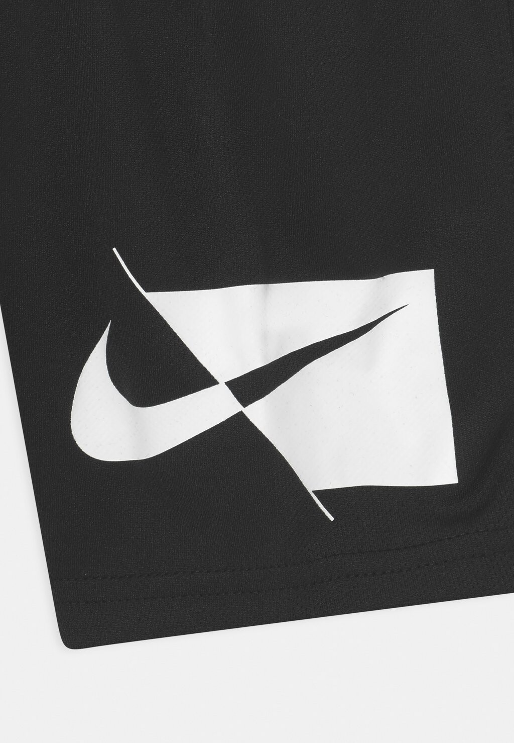 

Спортивные шорты Nike, черные