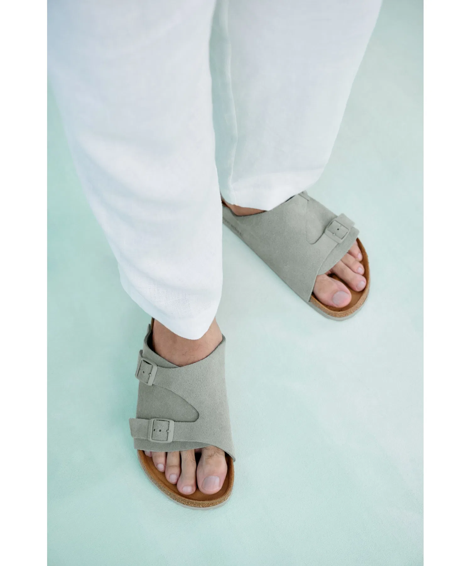 Унисекс сандалии Birkenstock Zurich из замши Pure Sage зелёные — фото 4