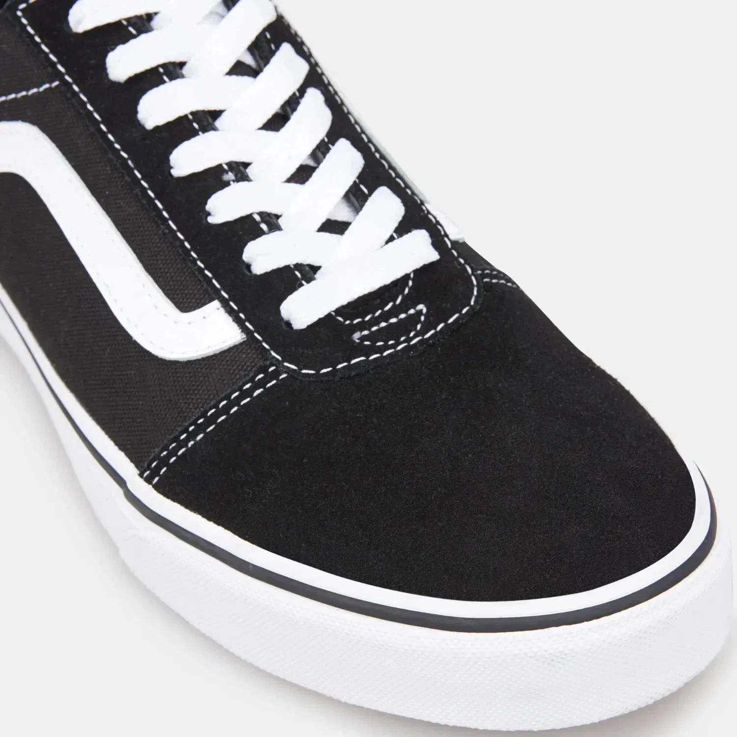 Мужские кроссовки Vans Ward VN0A36EMC4R, черные с белыми шнурками, для скейтбординга, NIN1137 — фото 4