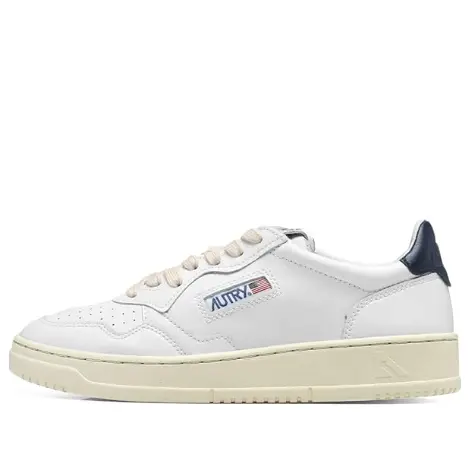

Кроссовки medalist leather low 'white dark blue' Autry, белый