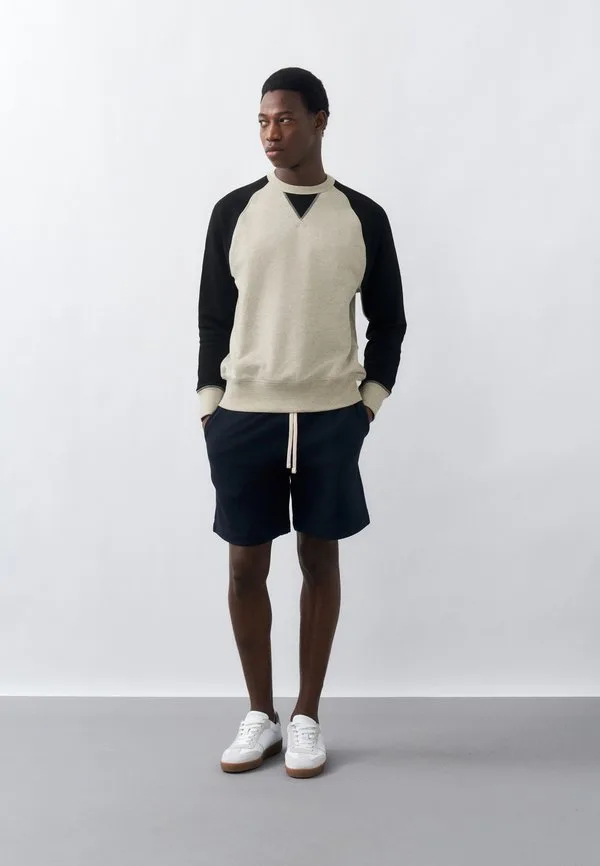 Толстовка sharpe Boss, Light Grey/Dark Blue — фото 2