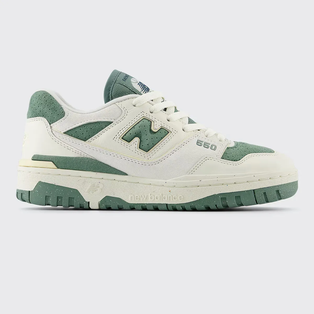 Женские повседневные кроссовки New Balance BBW550PE, белый/зеленый