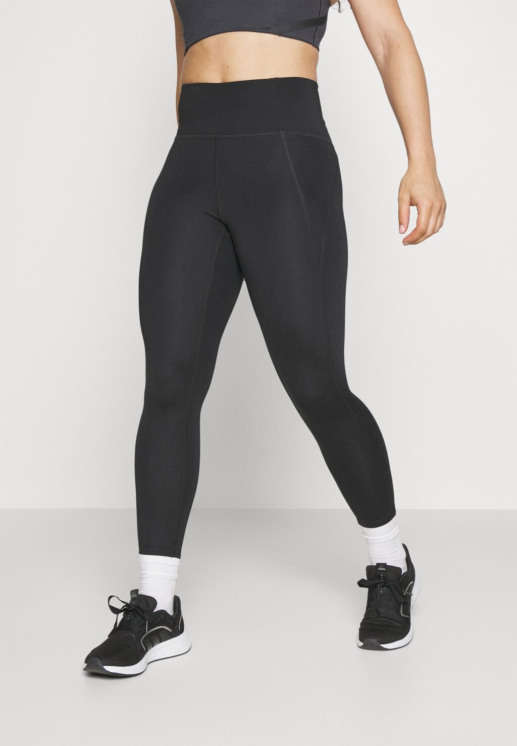 

Леггинсы Compressive High Rise Legging 7/8 Girlfriend Collective, черный