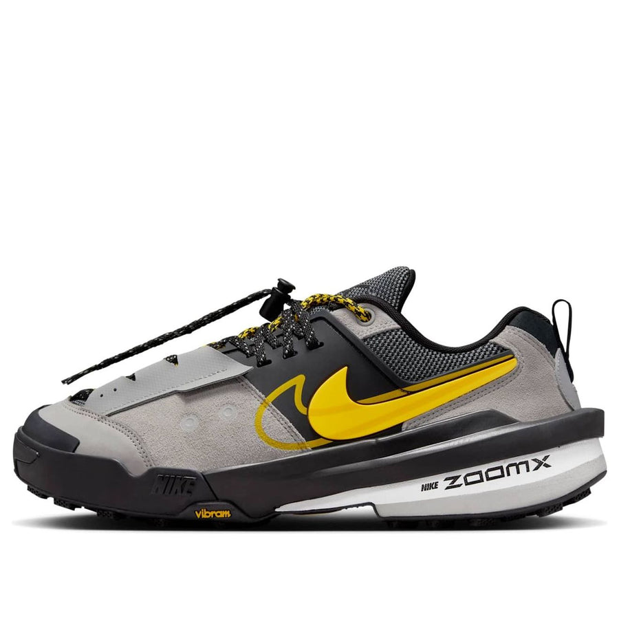 

Кроссовки Nike x Sacai Zegamadome SP 'Cream Black Yellow', серый