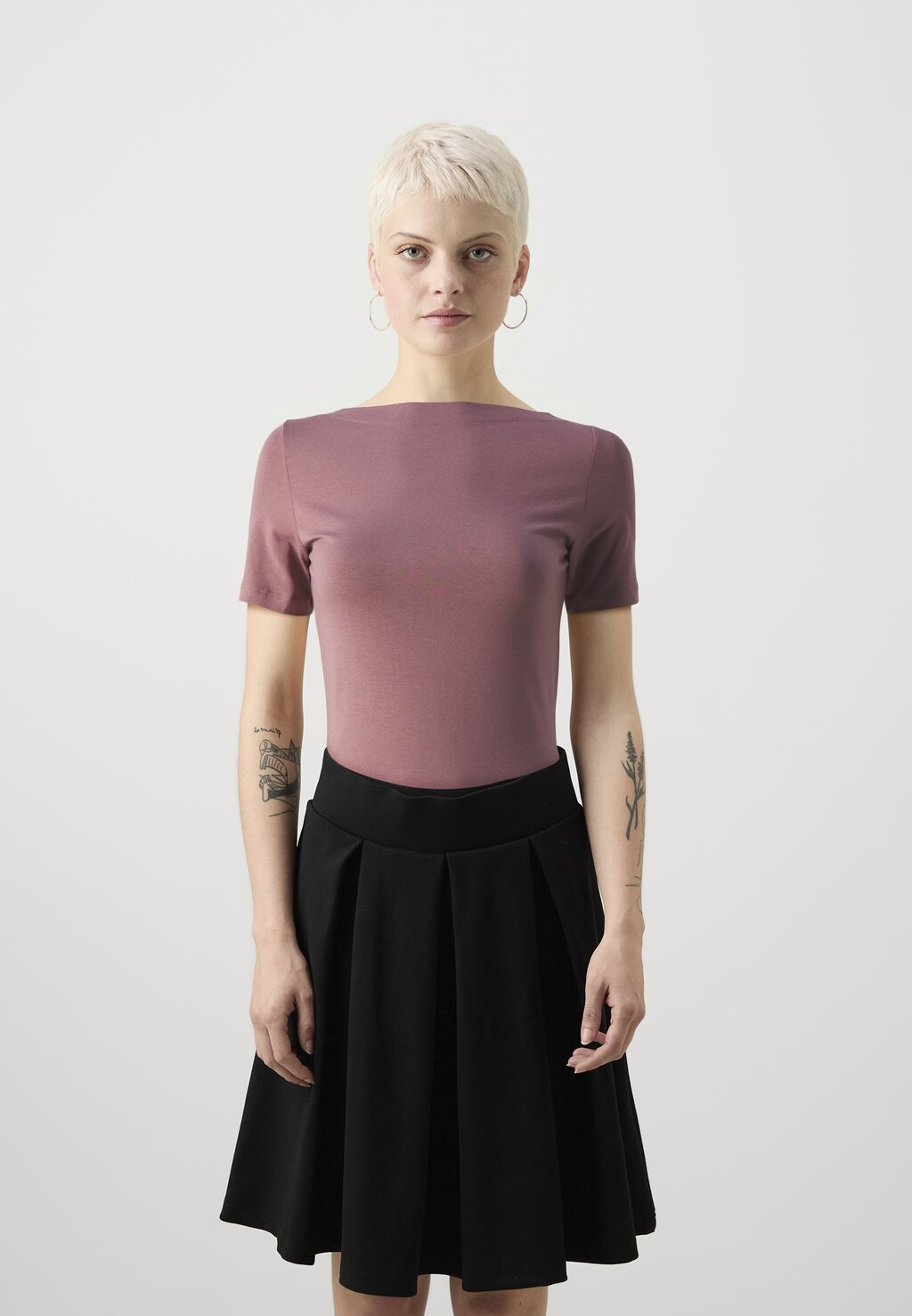 

Базовая футболка VMPANDA Vero Moda, светло-розовый