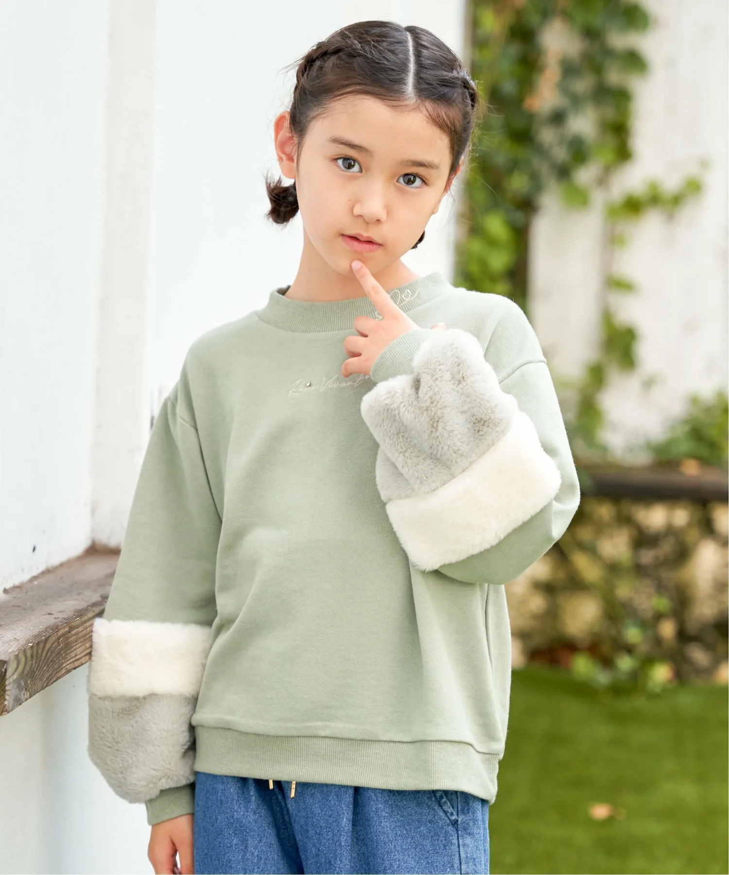 Пуловер с меховой вышивкой и стразами (120-160 см) Ikka, Mint green — фото 4
