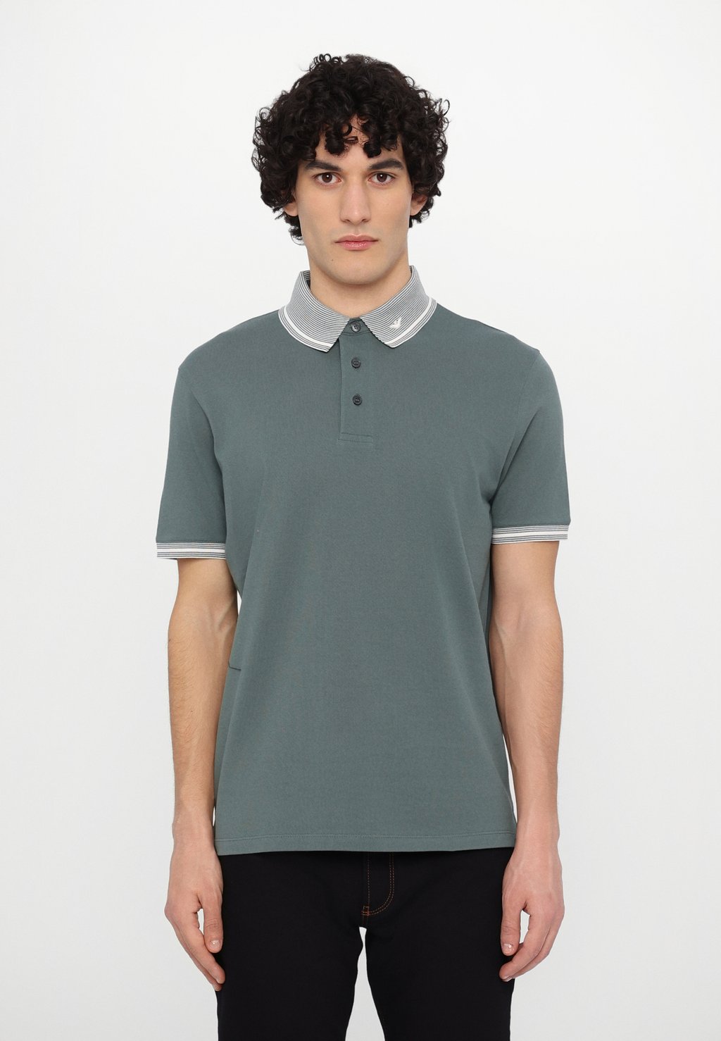 

Поло Emporio Armani, зеленый