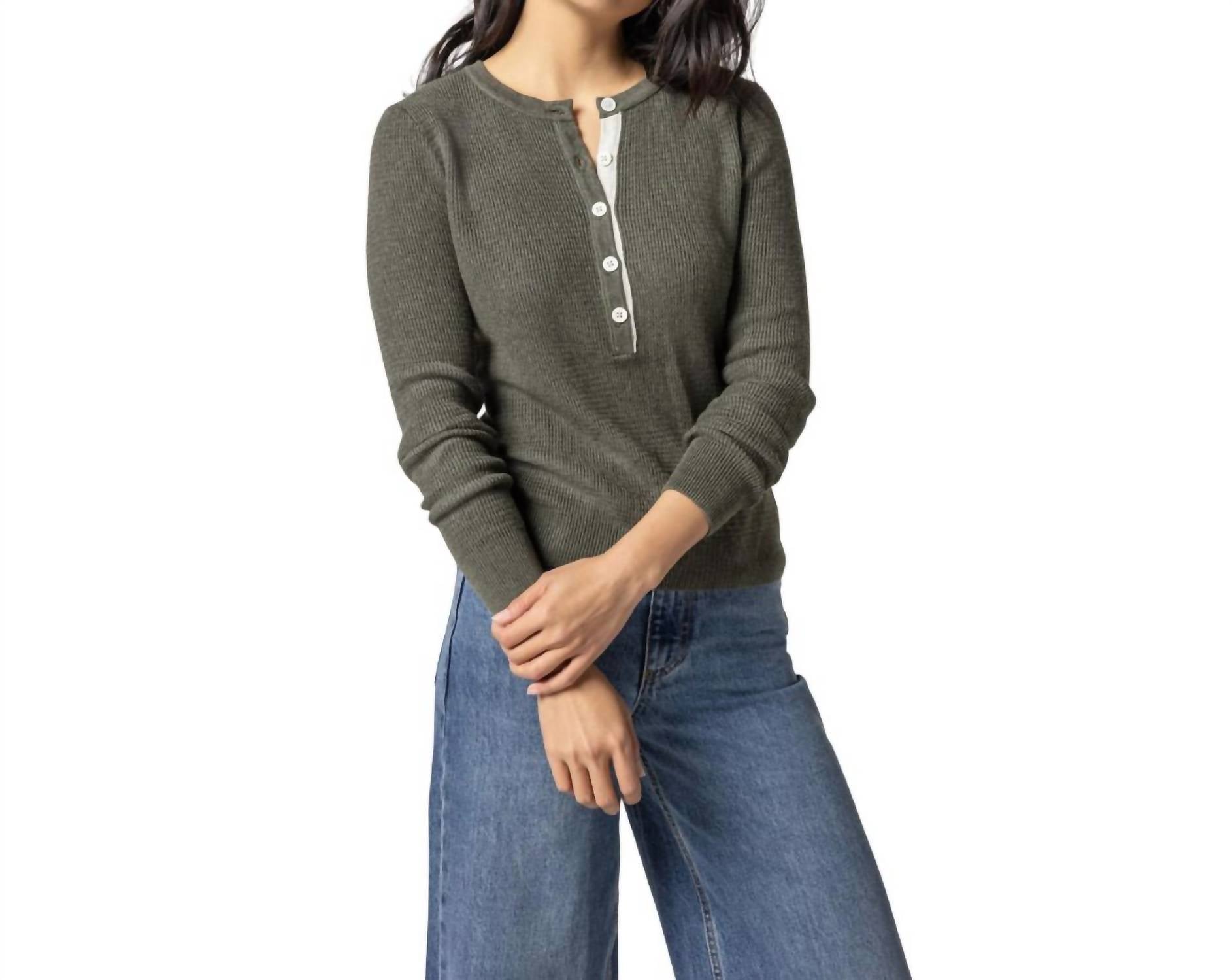 

Вафельный свитер Henley цвета мха Lilla P, цвет moss