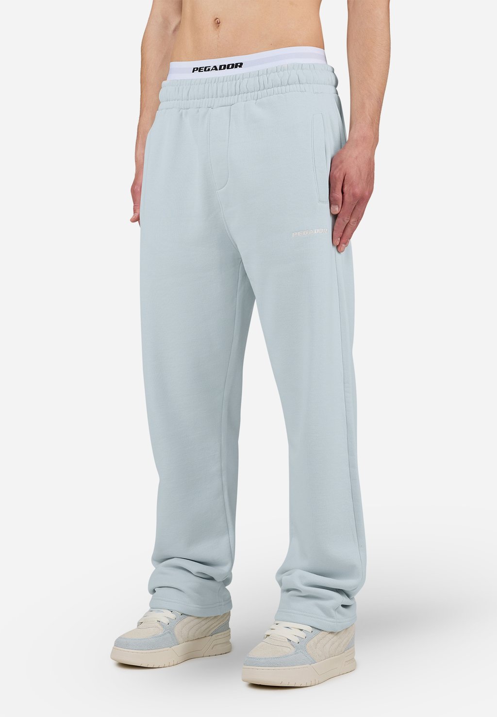 

Спортивные штаны LOGO WIDE PANTS Pegador, светло-голубой