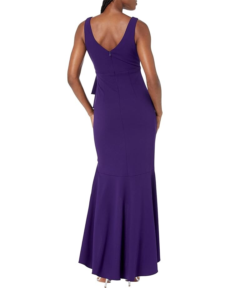 

Платье Betsy & Adam Long Crepe V-Neck Dress with High-Low Skirt, цвет Eggplant