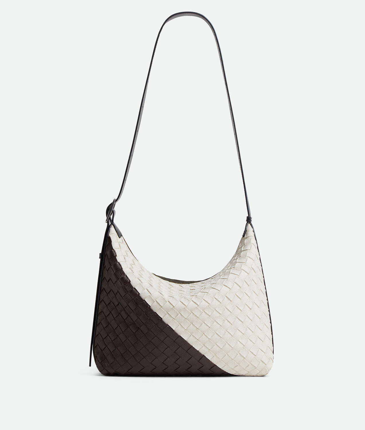 

Small traveler BOTTEGA VENETA, хаки/натуральный/черный/фондан