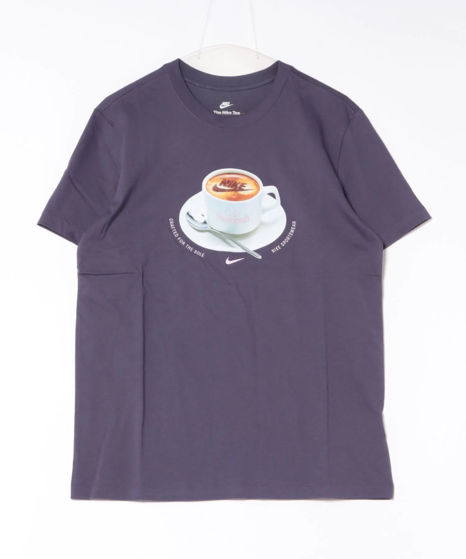 Мужская футболка Nike AS U NSW TEE STD CAFE SWOO фиолетовая