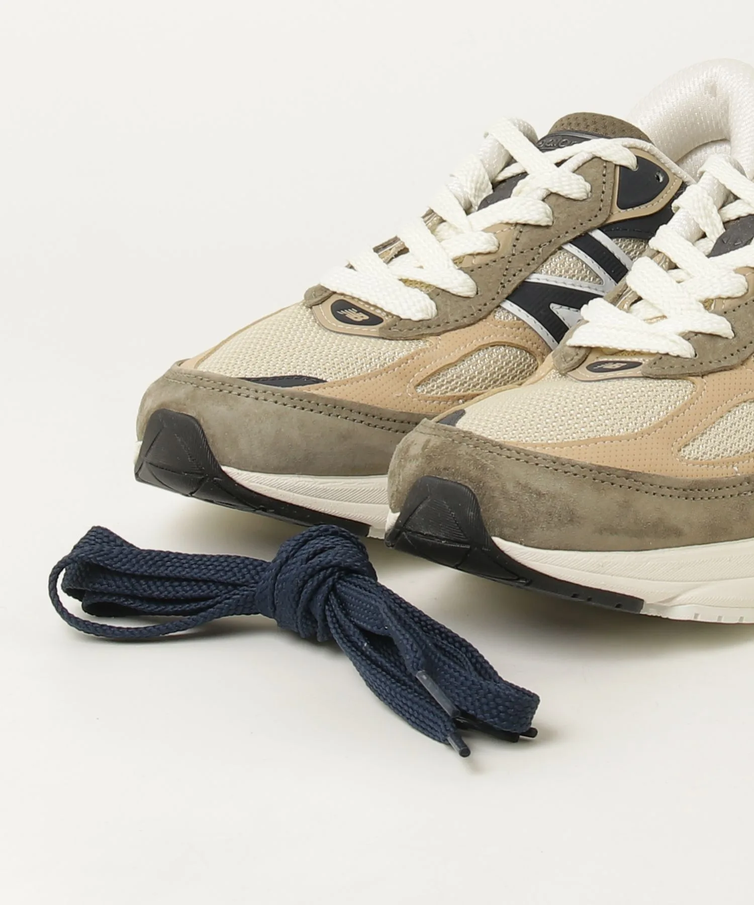 Мужские кроссовки New Balance U990 WO6 коричневые — фото 4