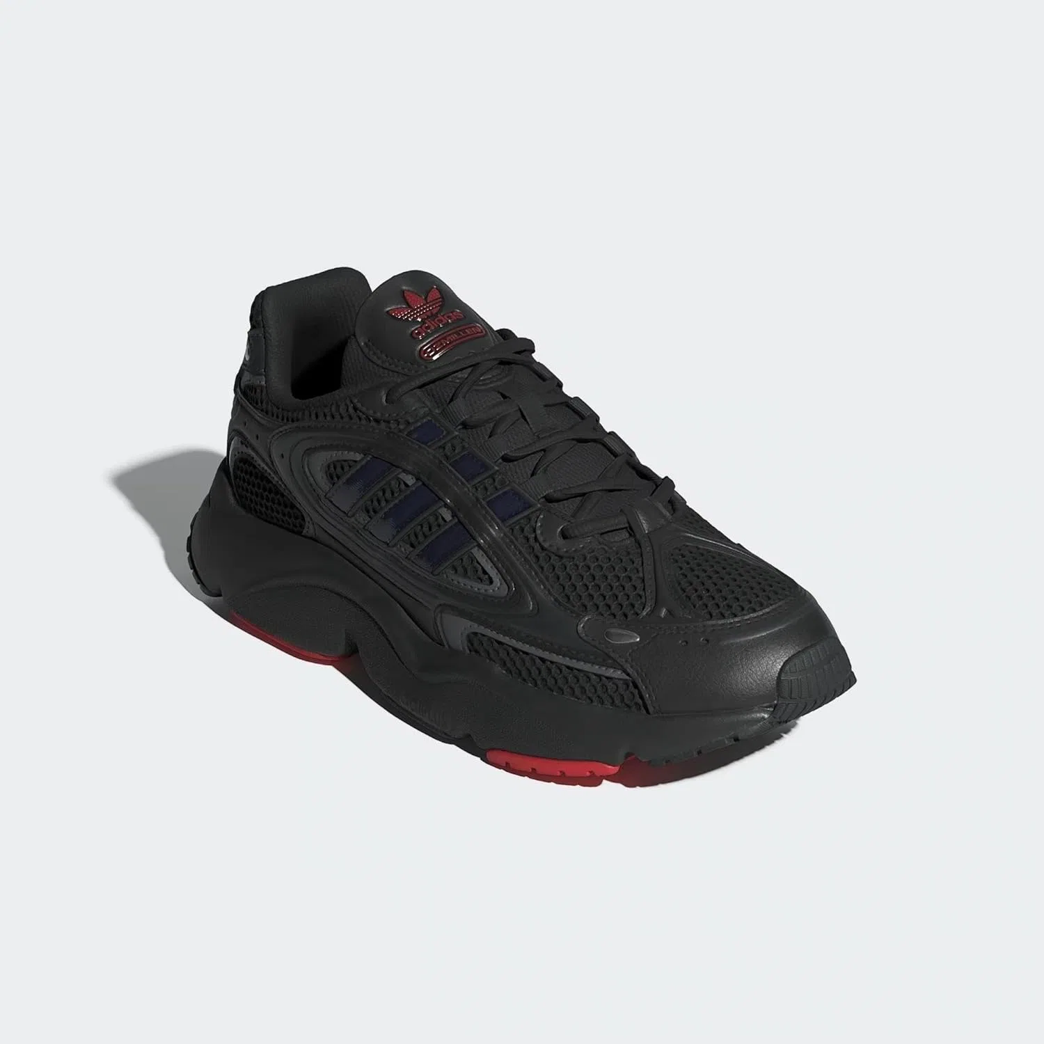 Кроссовки Adidas Ozmillen ID2895 унисекс, повседневные, черные — фото 4